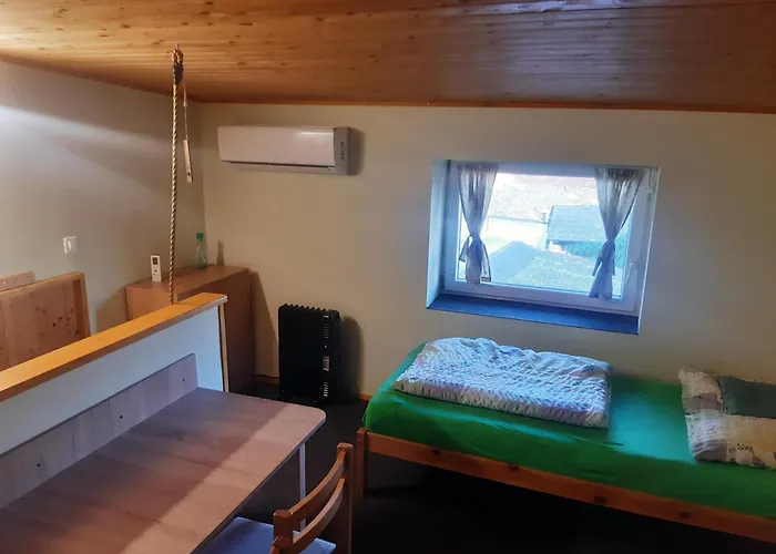 Kromerizsko Apartmán *