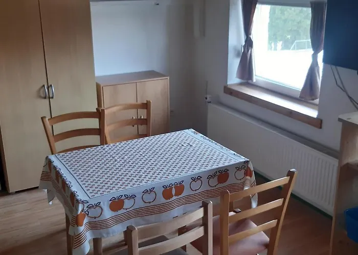 Kromerizsko Appartement Hulin